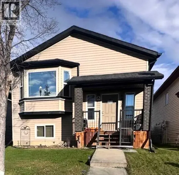 8934 69 Avenue, Grande Prairie