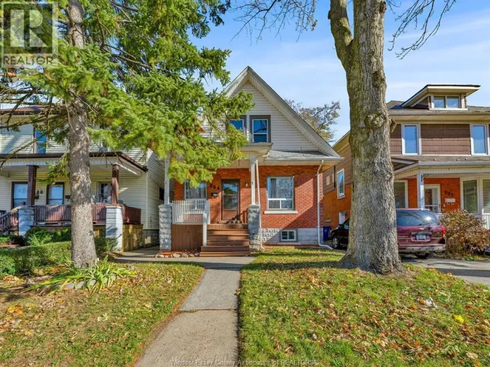894 DOUGALL, Windsor