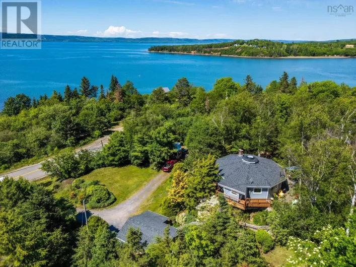 894 Highway 1, Smiths Cove