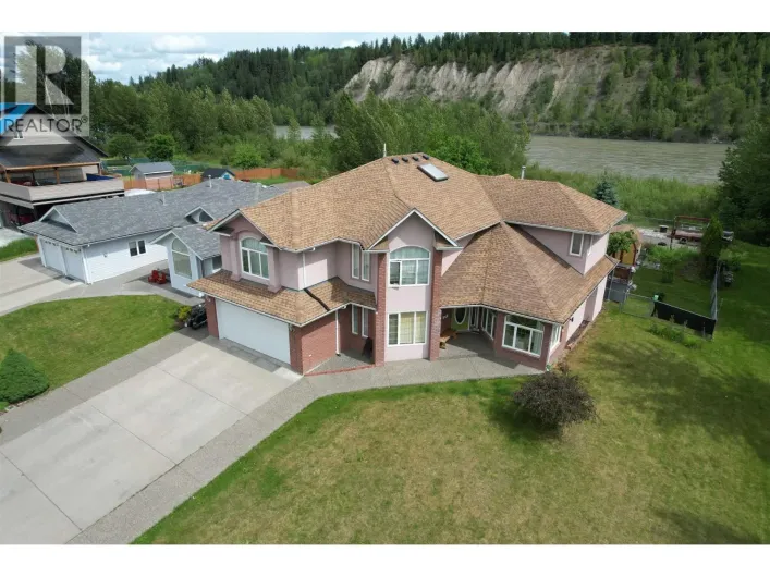 894 ROLPH STREET, Quesnel