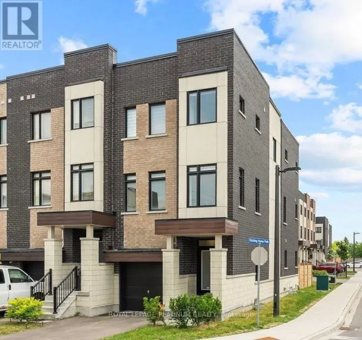 895 KICKING HORSE PATH, Oshawa
