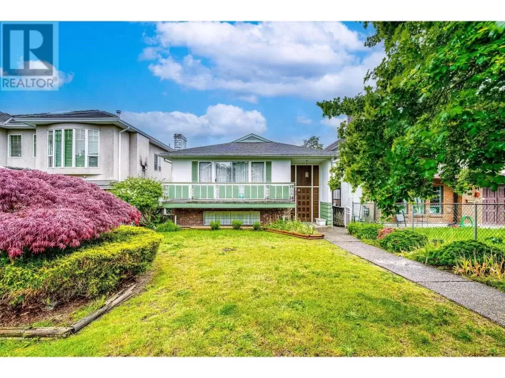 896 E 56TH AVENUE, Vancouver
