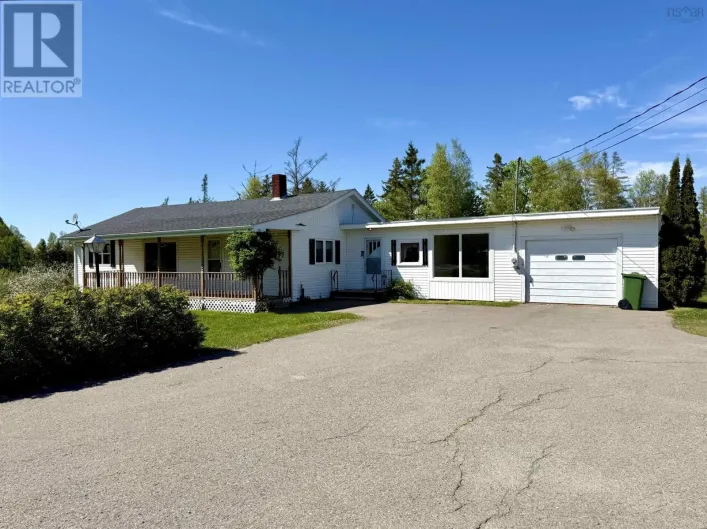 897 6 Highway, East Amherst