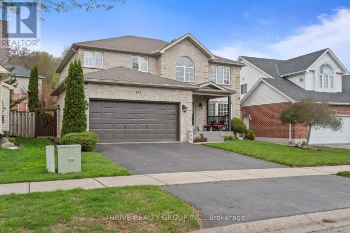897 GUILDWOOD BOULEVARD, London North