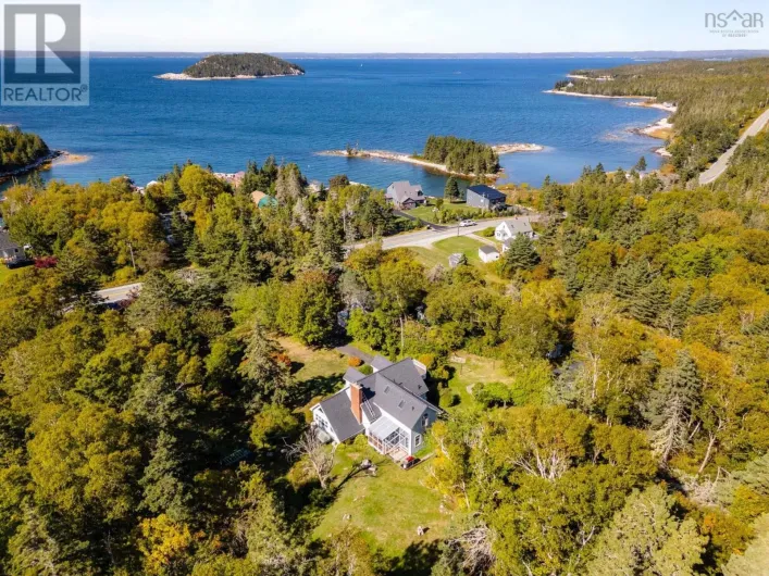 8979 Peggys Cove Road, Indian Harbour