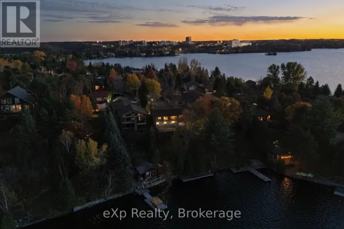 898 RODERICK AVENUE, Greater Sudbury