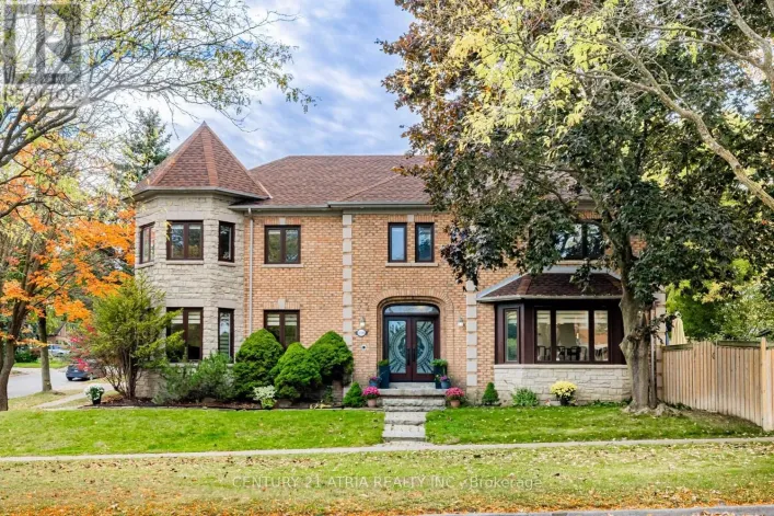 898 STONEHAVEN AVENUE, Newmarket