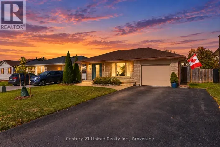 898 SYDENHAM ROAD, Peterborough