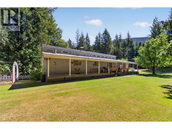 8981 Swanson Road, Swansea Point