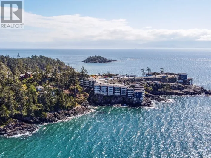 8B 1000 SookePoint Pl, Sooke