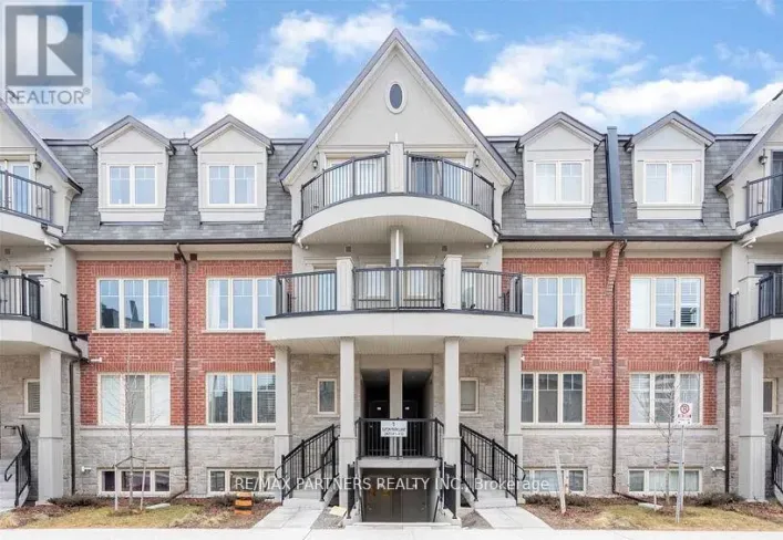 9 - 1 EATON PARK LANE, Toronto