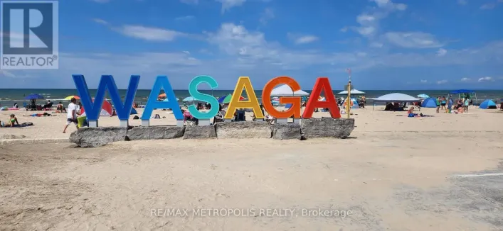 9 - 10 MAIN STREET, Wasaga Beach