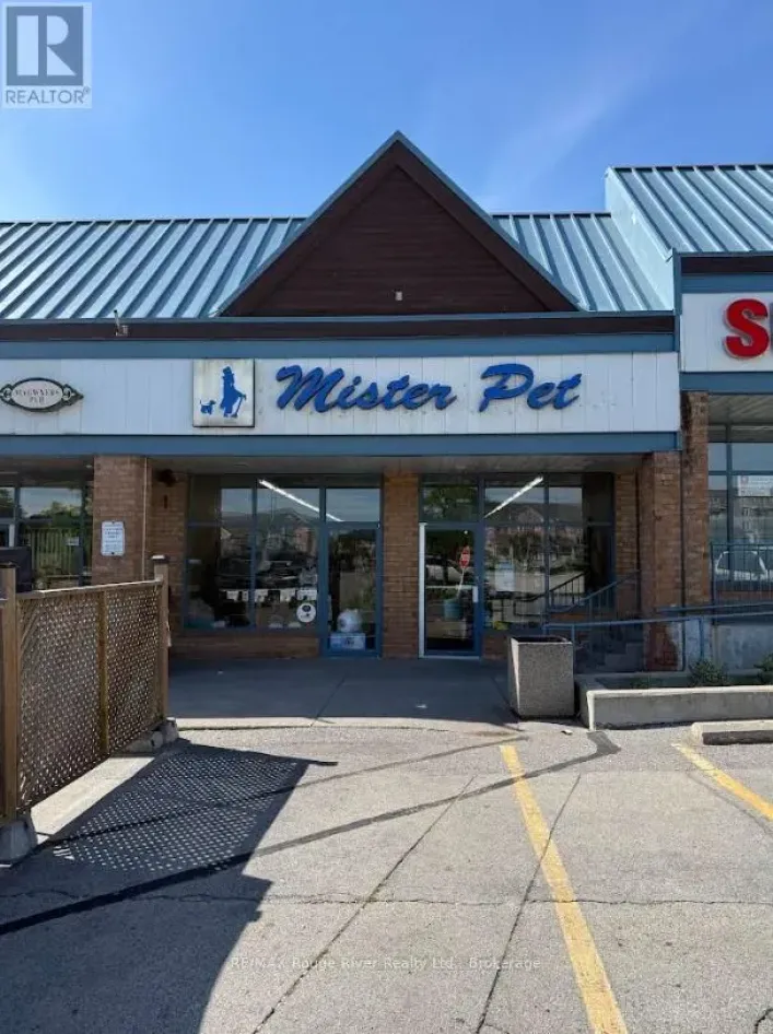 9 - 105 BAYLY STREET W, Ajax