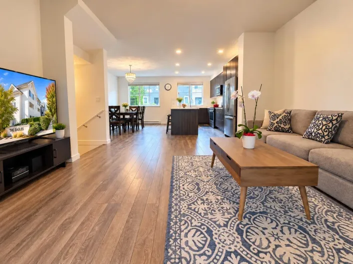 9 127 172 STREET, Surrey