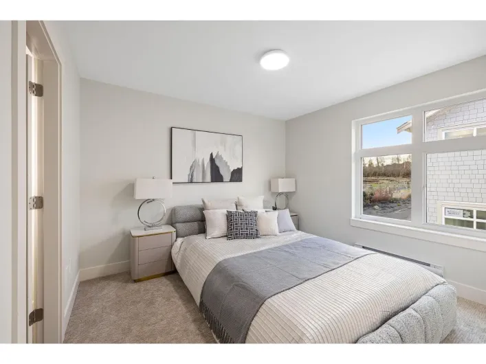 9 14391 61A AVENUE, Surrey