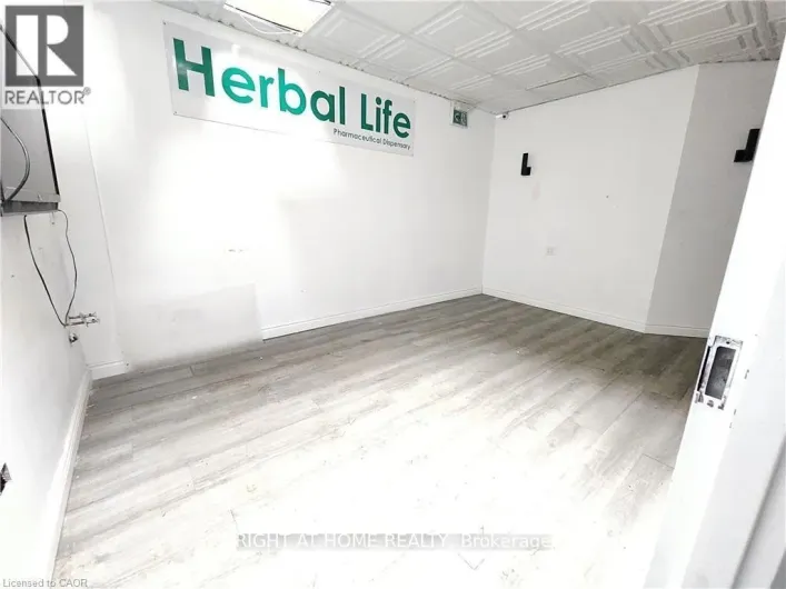 9 - 1447 UPPER OTTAWA STREET, Hamilton