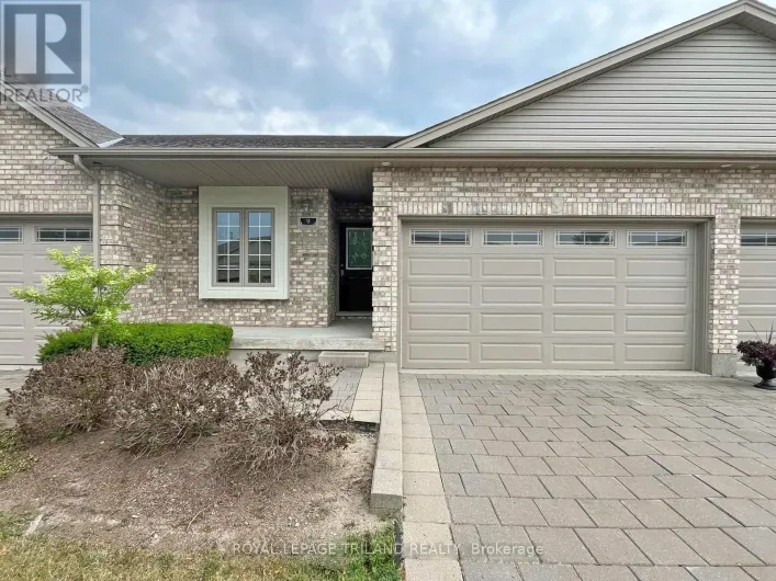 9 - 1571 CORONATION DRIVE, London North