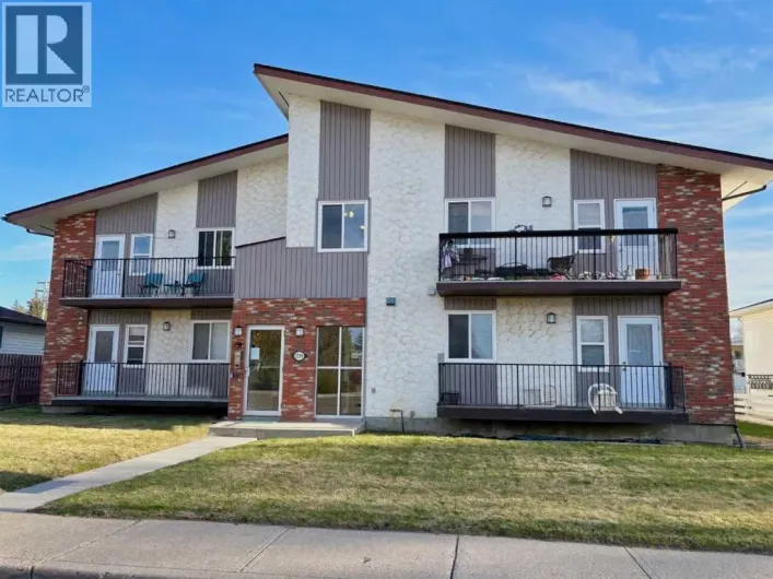 9, 1739 St Edwards Boulevard N, Lethbridge