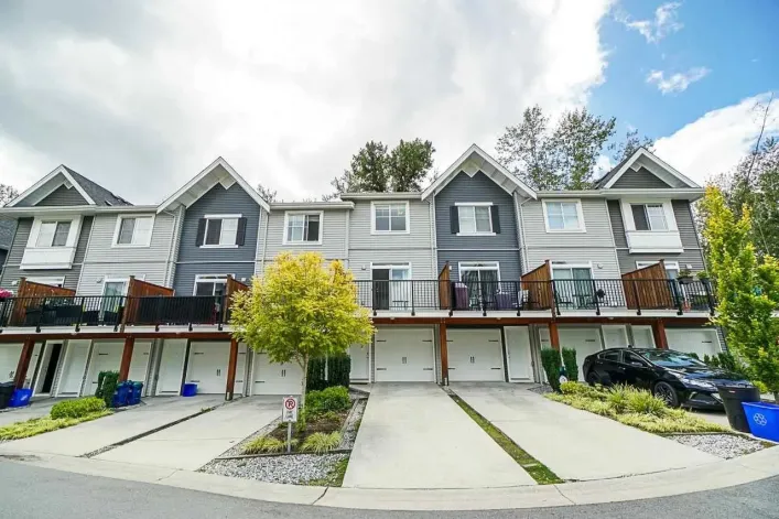 9 19128 65 AVENUE, Surrey