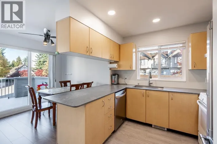 9 22728 NORTON COURT, Richmond