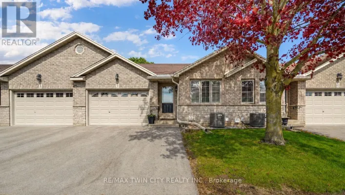 9 - 24 GRIFFITHS DRIVE, Brant