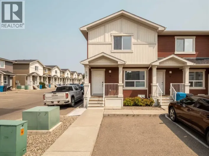 9, 241 Silkstone Road W, Lethbridge
