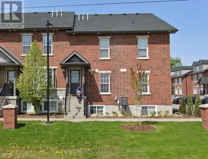 9 - 252 PENETANGUISHENE ROAD, Barrie