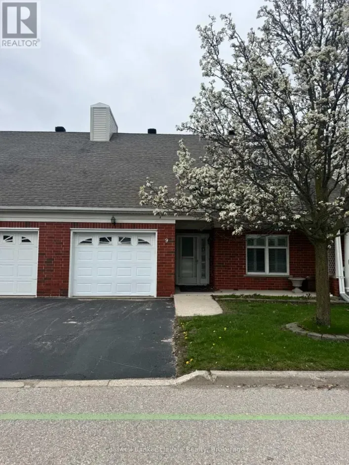 9 - 2705 KINGSWAY DRIVE, Kitchener