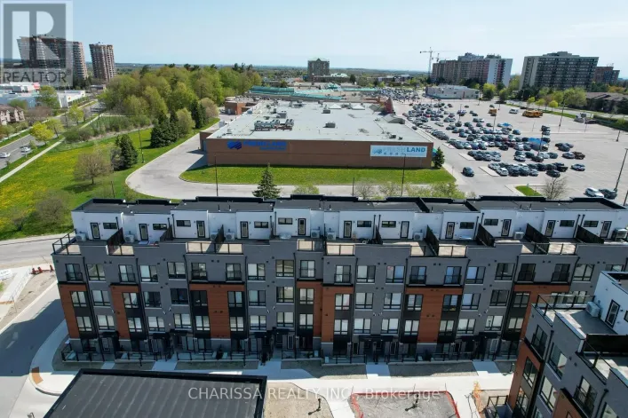 9 - 30 LIBEN WAY, Toronto