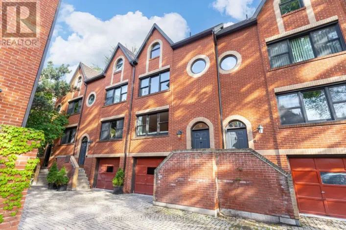9 - 41 SPRUCE STREET, Toronto