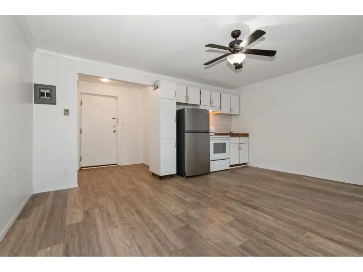 9 450 ESPLANADE AVENUE|Harrison Hot Springs, Harrison Hot Springs