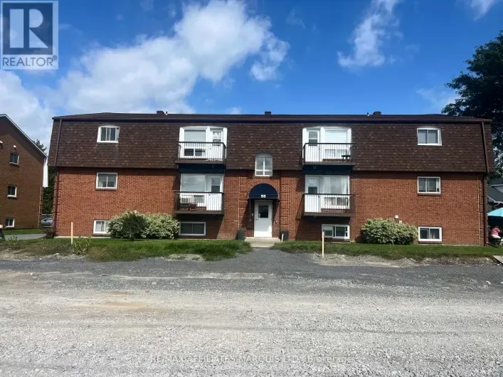 9 - 55 RACE STREET, Cornwall