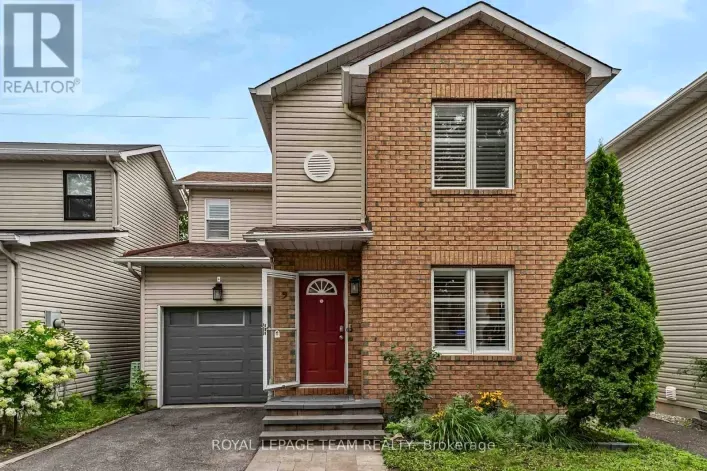 9 - 583 TWEEDSMUIR AVENUE, Ottawa