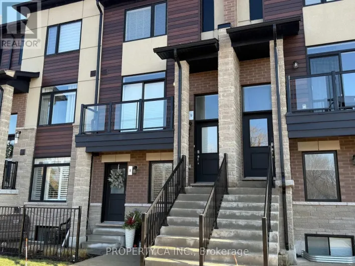 9 - 590 NORTH SERVICE ROAD, Hamilton