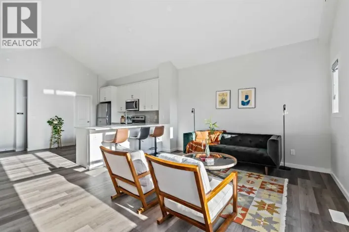 9, 71 Lucas Street NW, Calgary