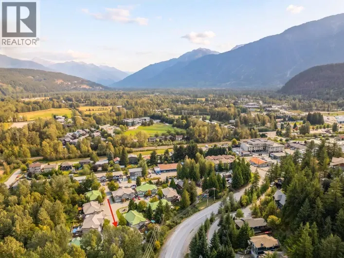 9 7467 PROSPECT STREET, Pemberton