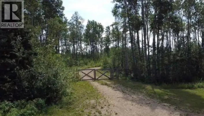 9, 842052 Range Road 241, Rural Northern Lights, County of