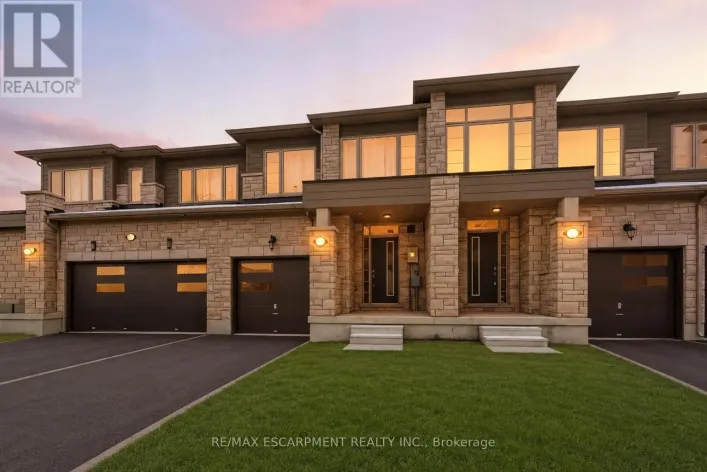9 ADMIRAL ROAD, Welland