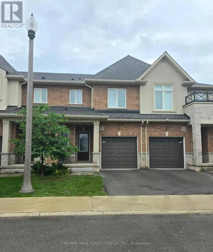 9 ARIETTA LANE, Hamilton