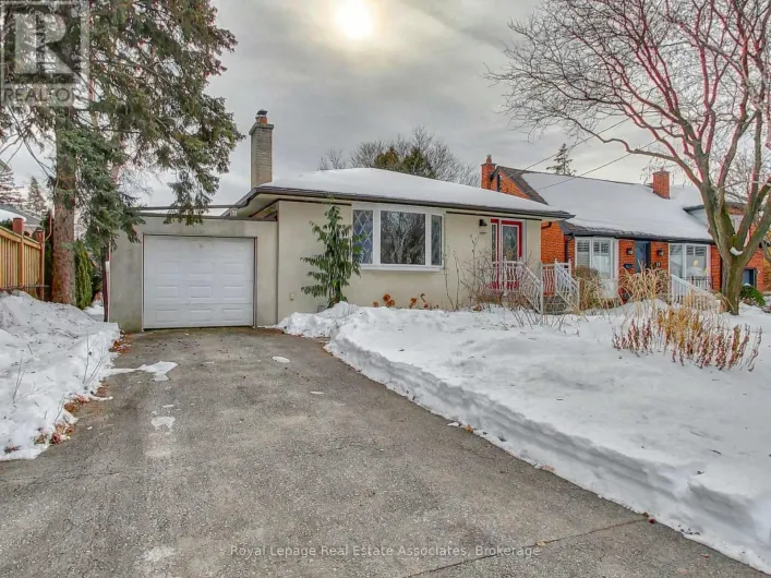 9 BEAVERBROOK AVENUE, Toronto