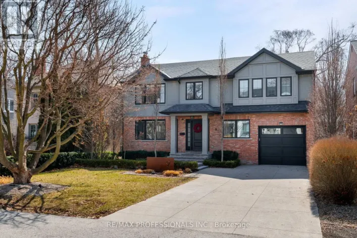 9 BERNICE AVENUE, Toronto