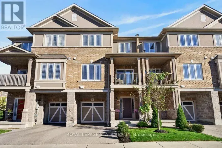 9 BLOOM CRESCENT, Hamilton