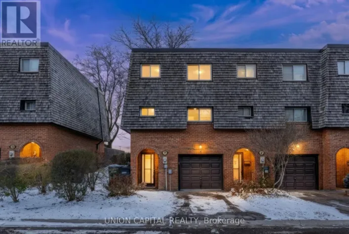 9 BRIAR PATH, Brampton