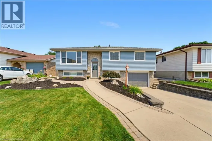9 CARPENTER Avenue, Hamilton