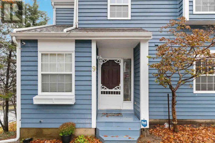 9 Collins Grove Ridge, Dartmouth