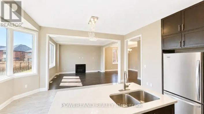 9 CYPRUS GLEN, East Gwillimbury