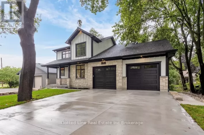 9 DELEVAN CRESCENT, Tillsonburg