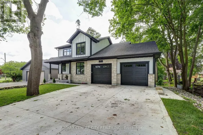9 DELEVAN CRESCENT, Tillsonburg