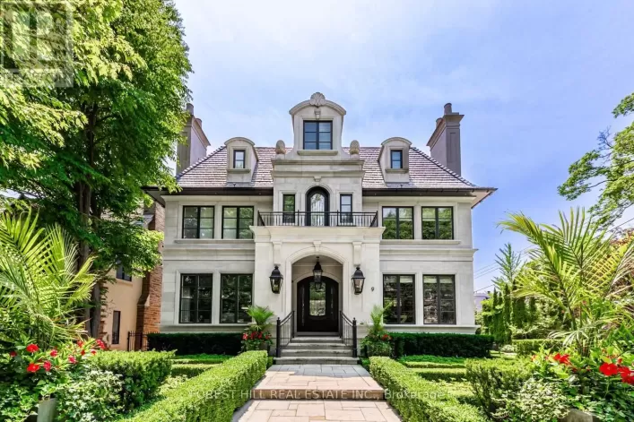 9 DEWBOURNE AVENUE, Toronto