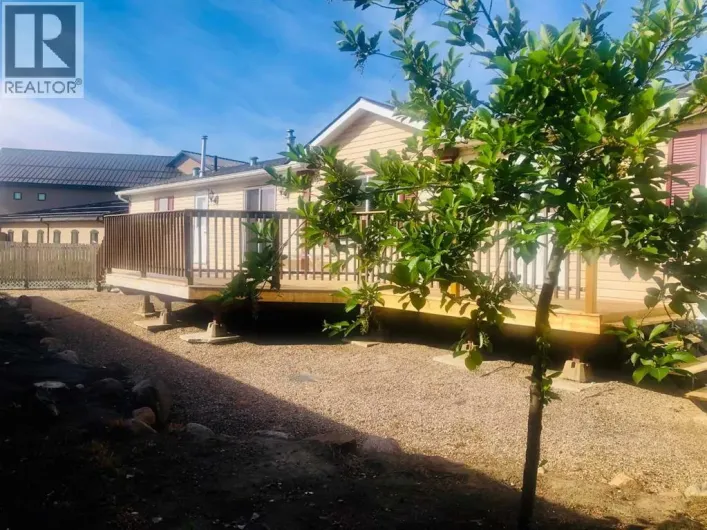 9 Driftwood Drive, High Level